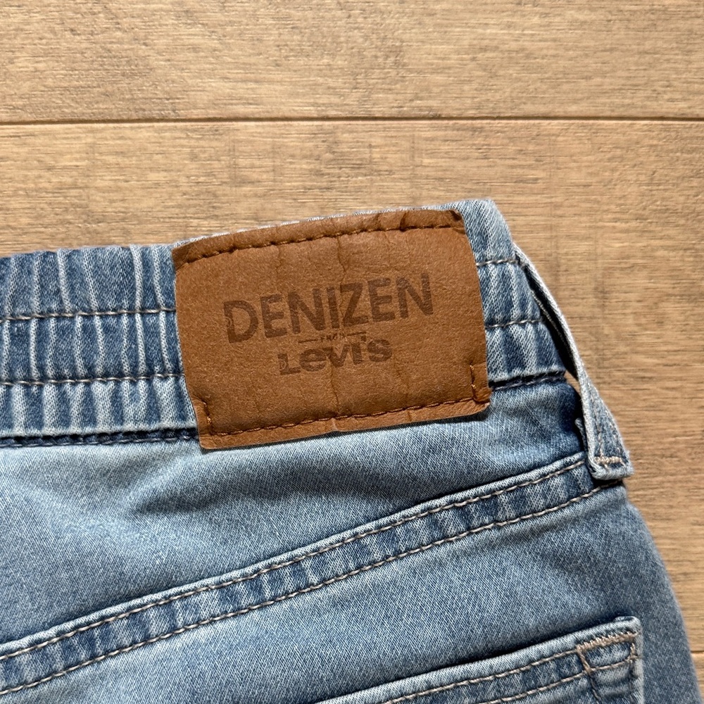 Denizen from Levi's Boys Blue Jeans - Picture 11 of 12